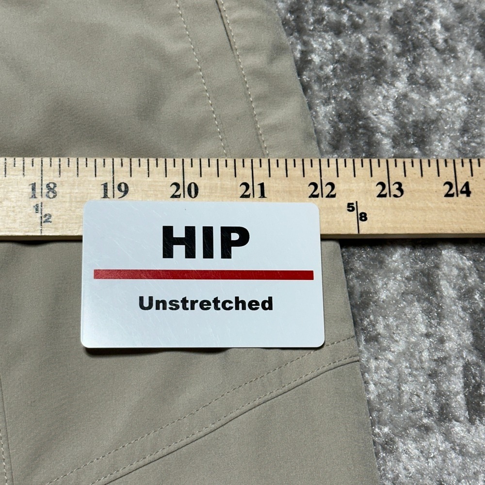 Chico's Zenergy Golf Skort Women Size XL Tan Khaki Excellent Stretch Pockets - Picture 13 of 13